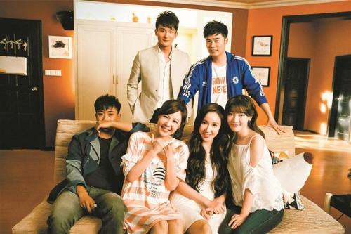 爱情公寓看电视的片段,爱情公寓开心