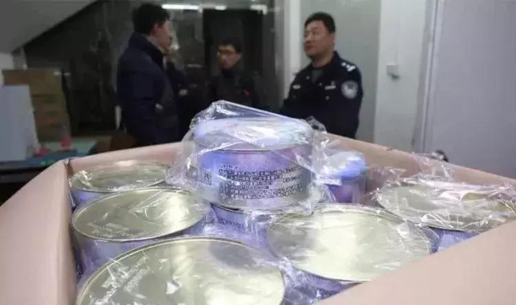 怎么辨别真假香港小熊饼干,香港购买小熊饼干