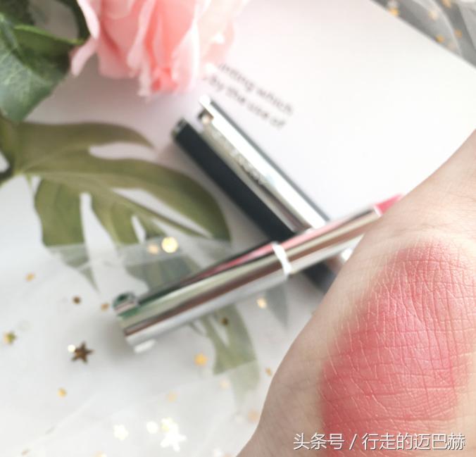 黑皮肤女生必有的六支口红,女士必备的六款口红是哪六款