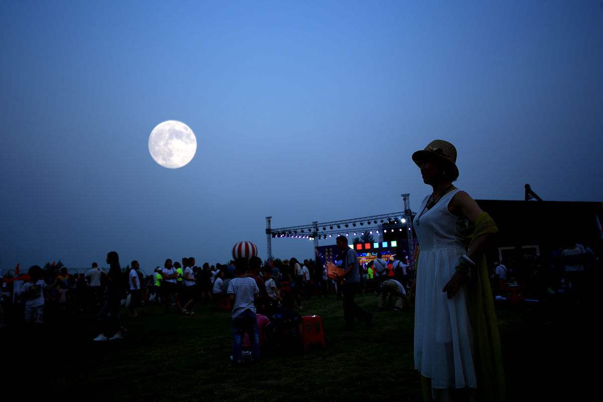 水调歌头苏轼原文鉴赏,水调歌头苏轼诗词下阕的鉴赏