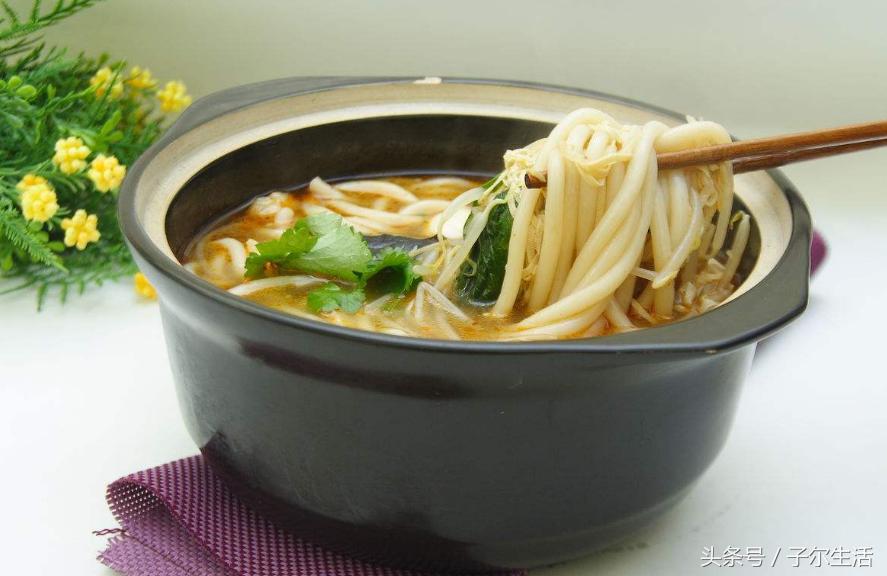 吃了当地的小吃,吃了太原的特色美食