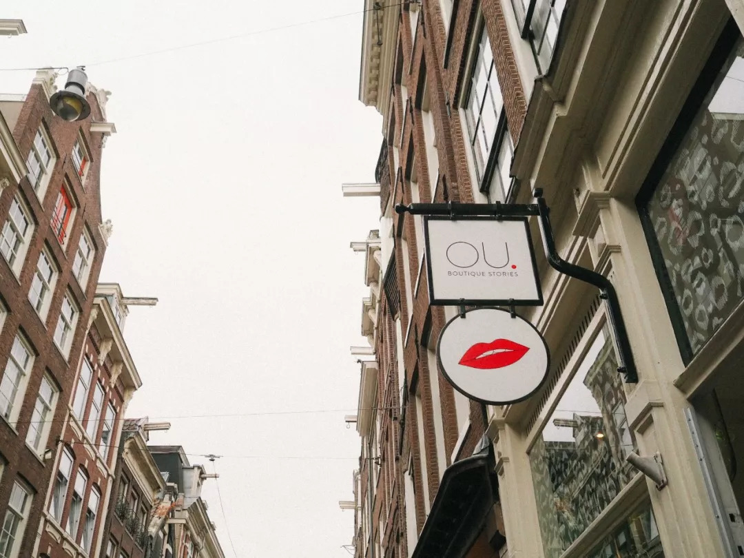 荷兰旅游购物推荐,逛荷兰奢侈品折扣店