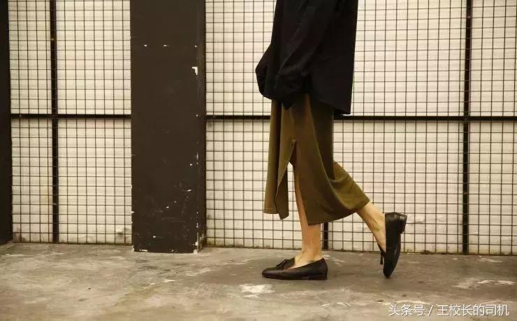 淘宝女士鞋子夏天,夏天在淘宝上卖什么比较好