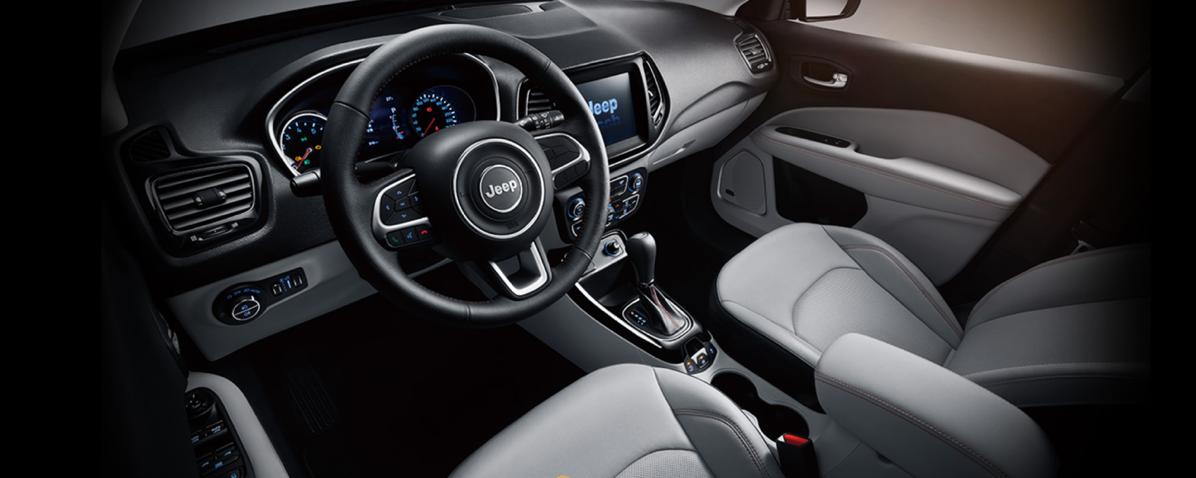 谁说买专业篮球鞋就一定要会篮球？买车我唯独钟爱四驱