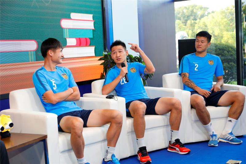 教师节球迷开放日启蒙教练刘平豫讲述李昂、周云、杨笑天成长故事