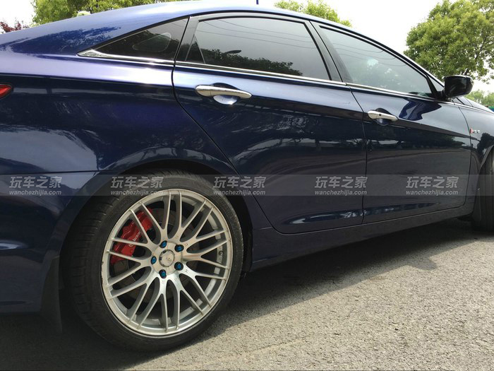 索纳塔8跑起来的姿态,姿态流