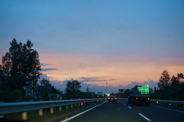 四人海口行，吃喝玩乐心情无限好