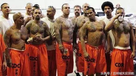 跟受了诅咒似的，为何美国这个国家和囚犯如此的有缘？