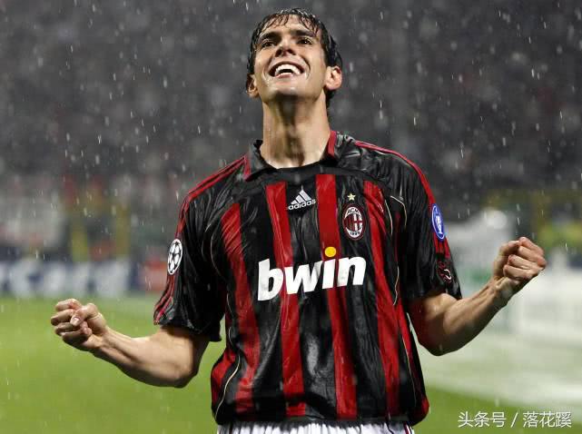 巅峰卡卡怎么玩,卡卡巅峰到底有多恐怖进球