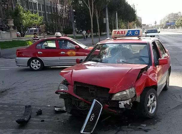 奇瑞汽车各方面性能质量怎样,奇瑞小蚂蚁和欧拉黑猫安全性能