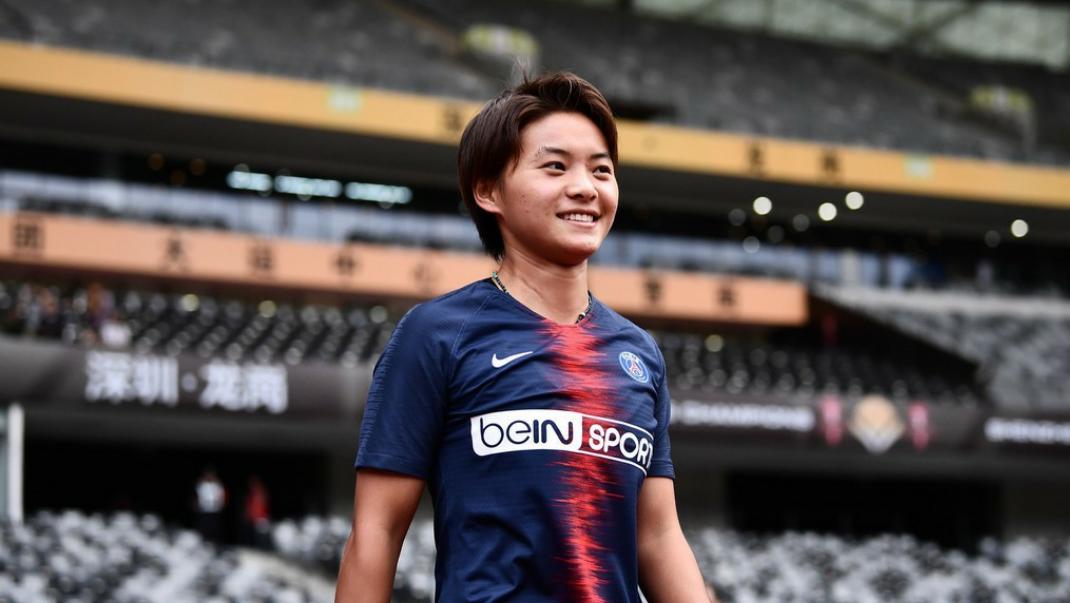 中国“女梅西”首秀，征服巴黎圣日耳曼，开启梦幻般留洋之路