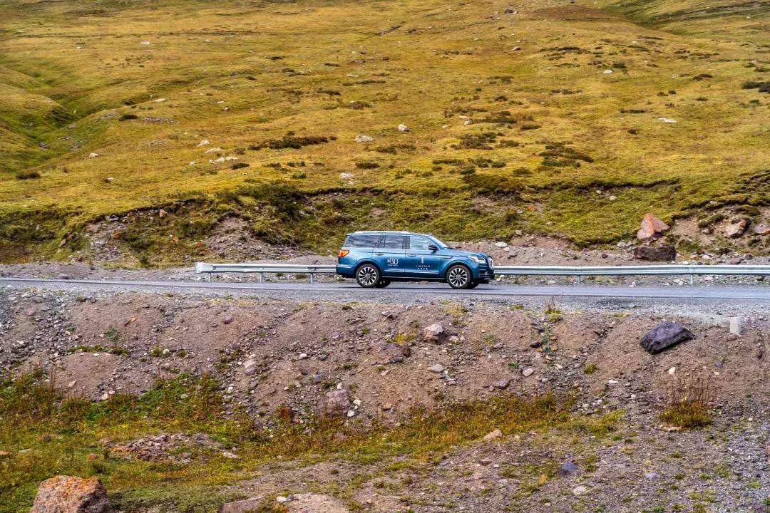 林肯领航员评测试驾视频,试驾评测2022款林肯领航员总统版