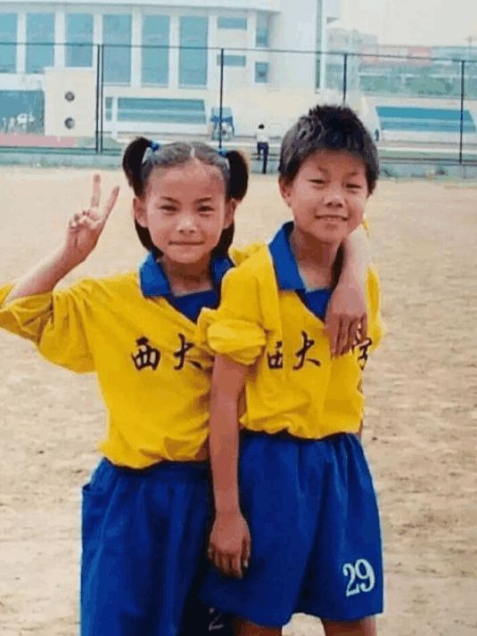 梅西c罗第一次在欧冠对决,梅西和c罗这个赛季的进球