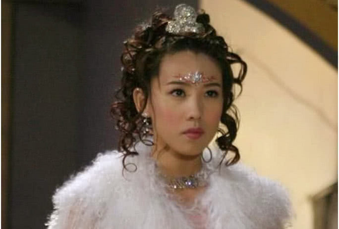 18岁出道,杨幂曾给她当配角,如今出演《延禧攻略》却沦为宫女