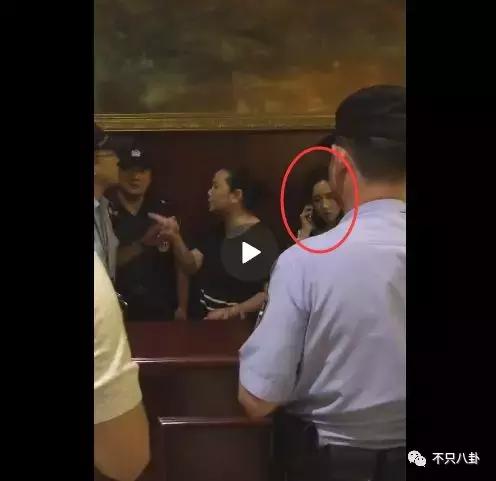 放狗咬人、脏话还打孕妇？以甜美著称且百万粉丝的她竟有两张面孔