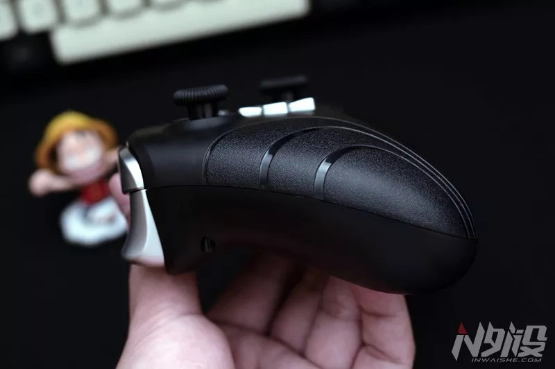 你多久没用手柄玩游戏了,凌耀X-One无线手柄开箱体验