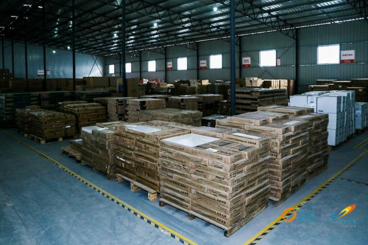 权威观察团探秘橙家长沙神秘仓库，传奇后端实力震撼亮相