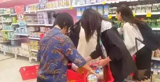 代购微商拿货技巧,海外代购微商能信吗