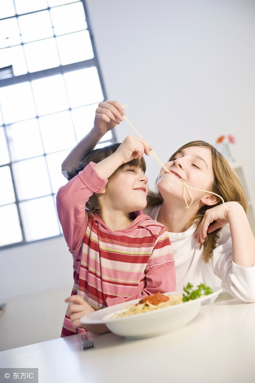 两岁半宝宝一日三餐,两岁半宝宝的一日三餐应该吃什么