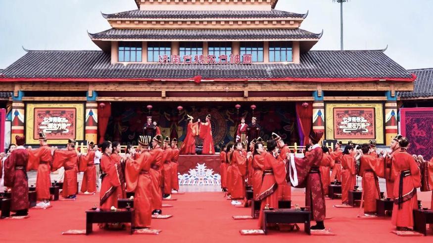 尊师重教华强方特喜迎20万名教师入园