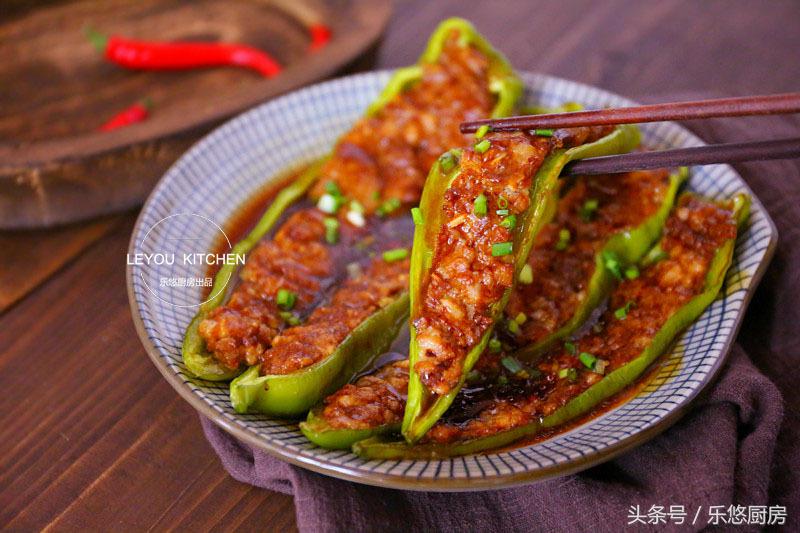 把肉塞到豆芽里的一道菜,塞肉塞菜的做法