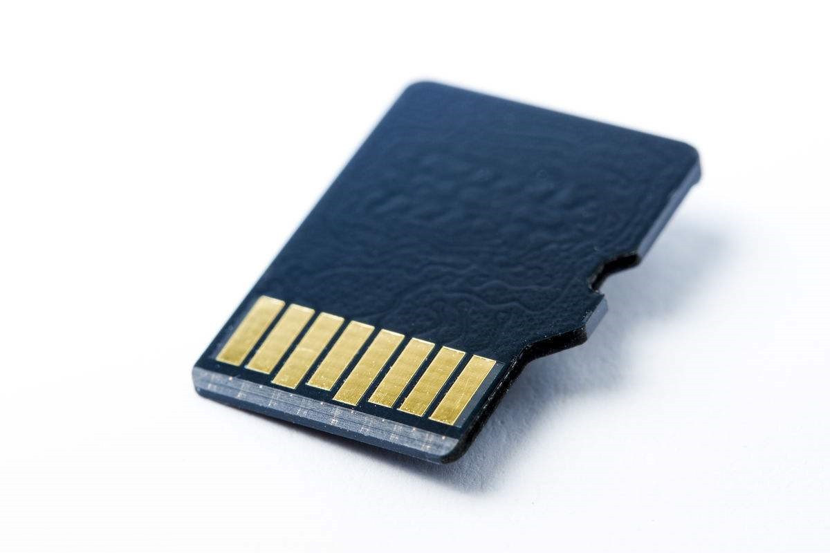 tf存储卡和nm存储卡什么区别,tf卡和迷你sd卡有什么区别