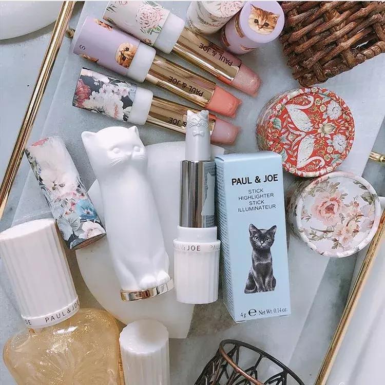 捂好钱包！2018秋冬新品来袭!YSL变方了?Chanel口红出气垫的了