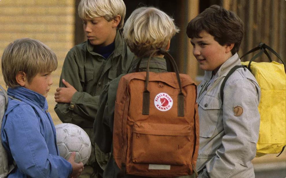 三大国潮联名卫衣,最新出圈的国潮联名款卫衣