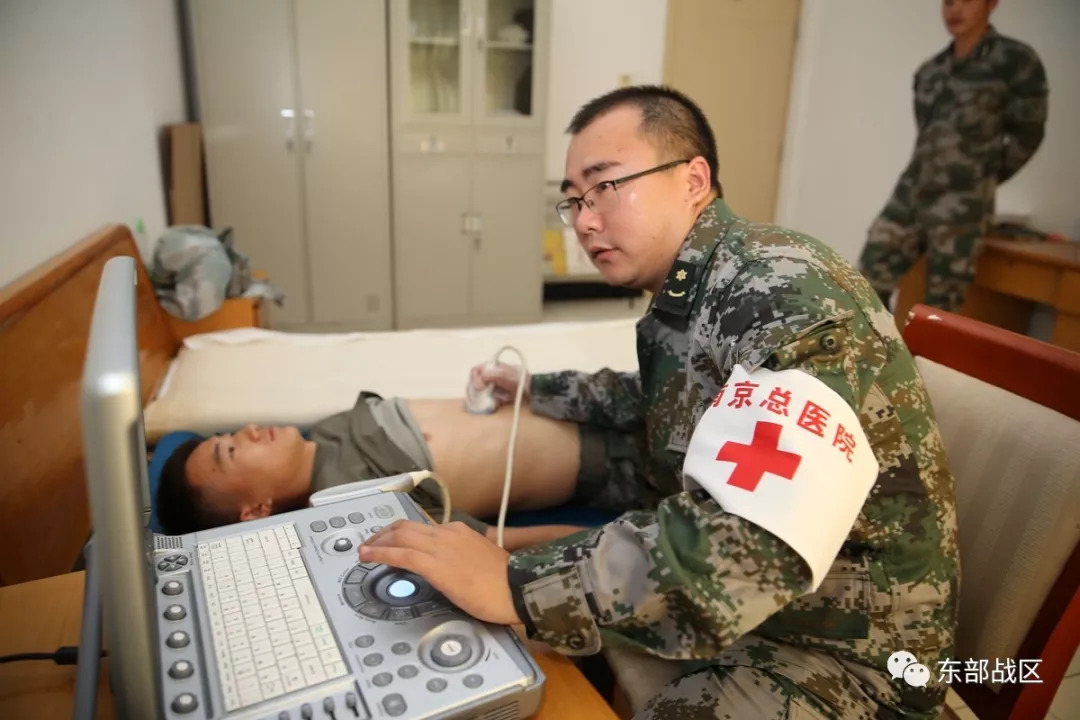 南京总医院开展生殖健康专家为边远基层部队服务活动