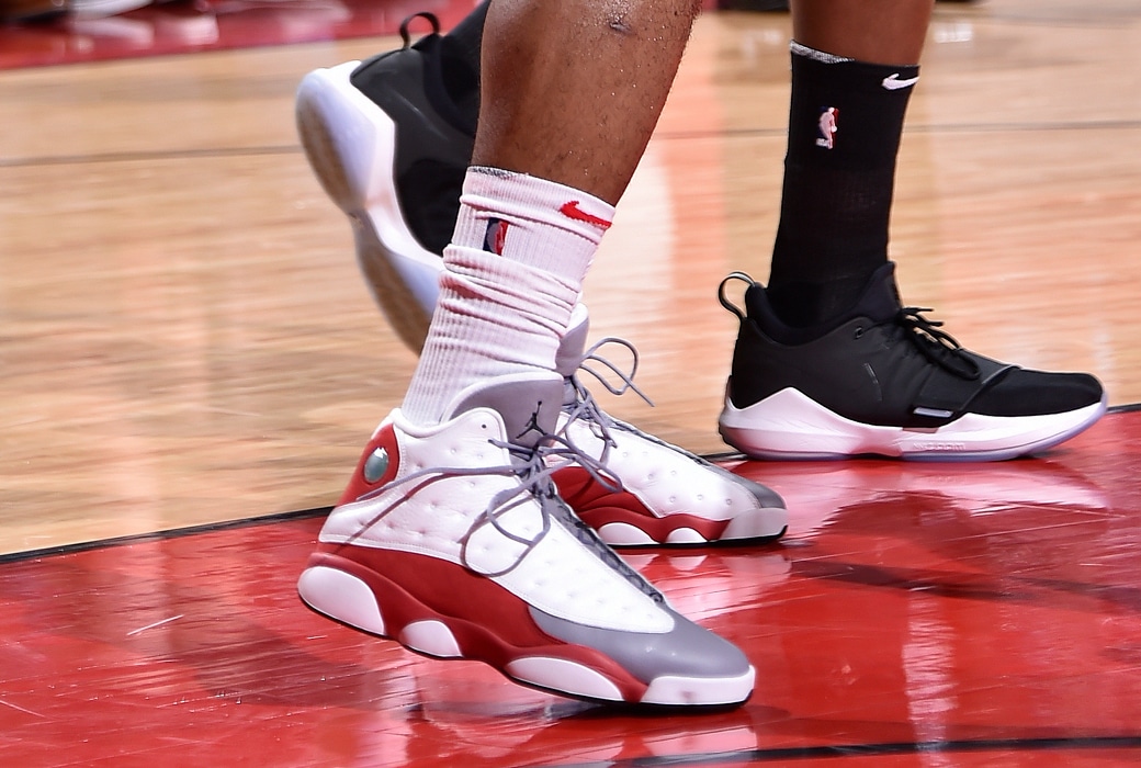 塔克球鞋上脚视频,塔克4000双球鞋