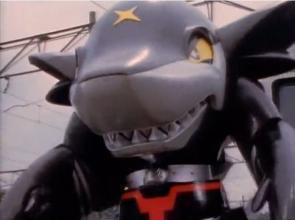 铁甲小宝战力第一个机器人是谁,铁甲小宝鲨鱼辣椒是最强机器人吗