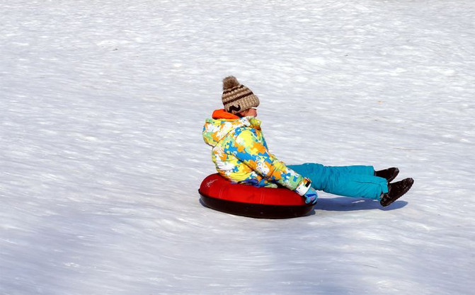 冰城伏尔加:“晴空下的雪域恋歌”让你知道旅行和旅游是两码事!