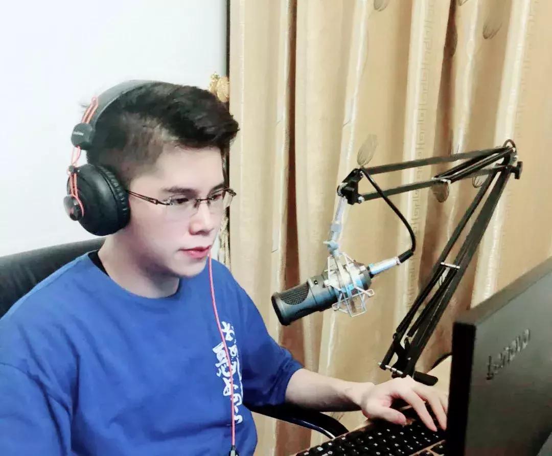 18岁主播月入1w8,18岁主播月入百万