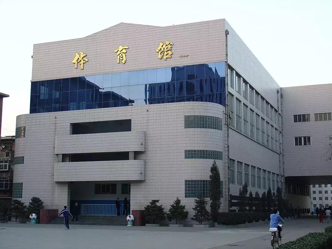 石家庄二中好上吗,石家庄二中怎么样