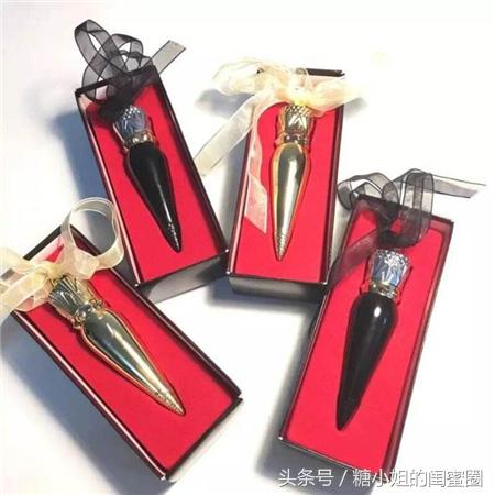 女王权杖奢华口红为什么这么便宜,女王权杖三色口红不掉色不沾杯