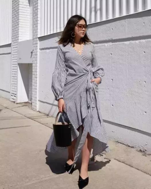 胖女孩的穿衣典范｜她又矮又胖，却因穿衣有18万关注？