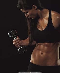 一副哑铃在家训练,一副哑铃在家怎么练全身