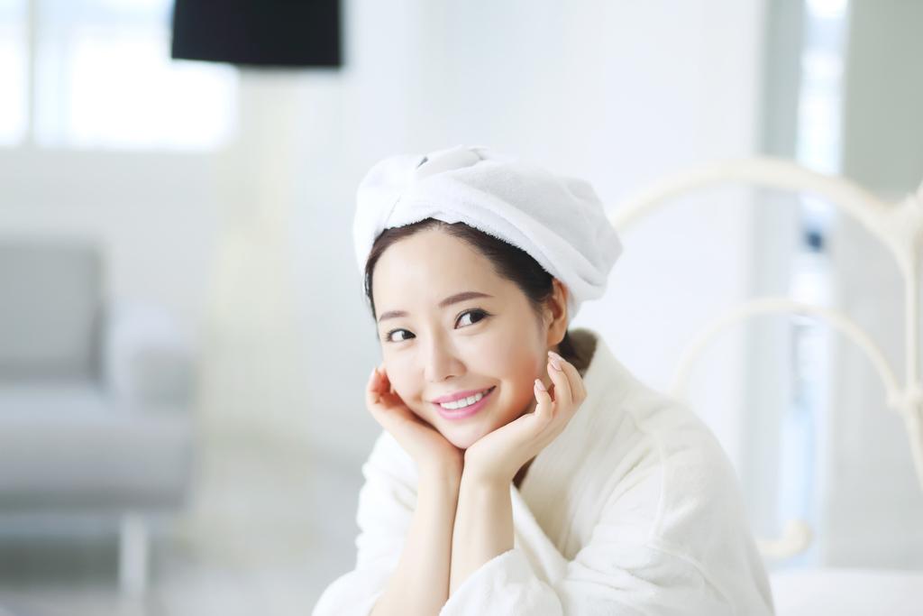 十几年的法令纹怎样消除,4招轻松摆脱法令纹年轻10岁不是梦