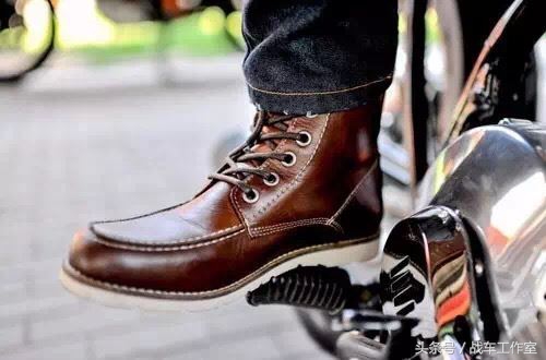 用复古解构哈雷宝马的土豪文化