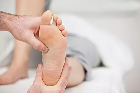 孕期水肿怎么办？孕妈别怕，试试这些办法“消”掉它！