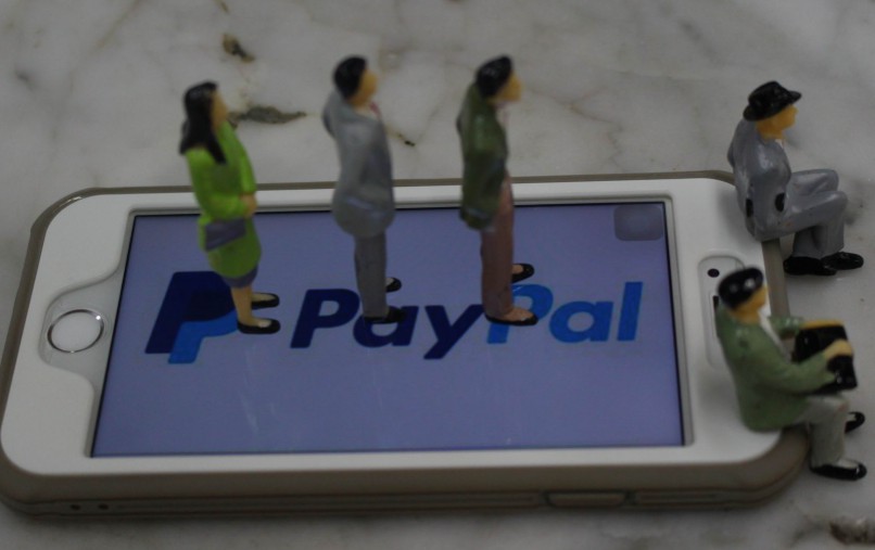 今日盘点：饿了么与星巴克在北京上海开启外卖试运营