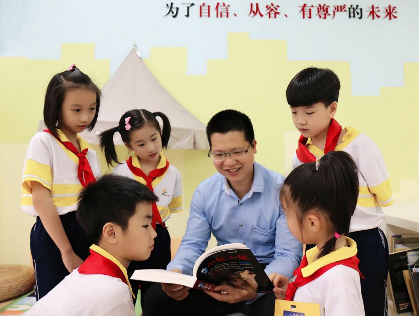 14年春耕秋种,桂江小学要做一艘大船,带领学生远航人生!