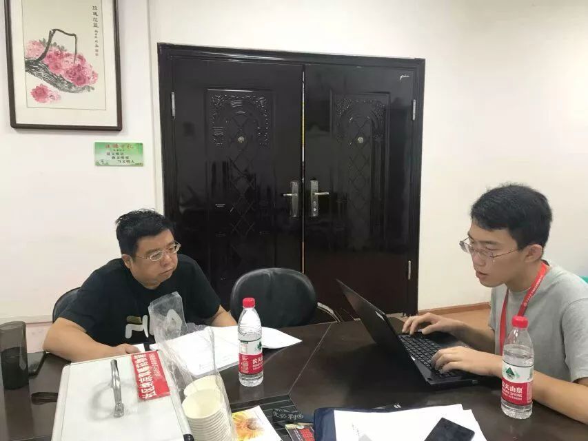 咵咵社区书记丨武大测绘社区周军：放弃武大教师身份投身社区工作16年