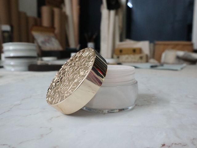 敲好用的粉饼,很便宜的粉饼该不该用