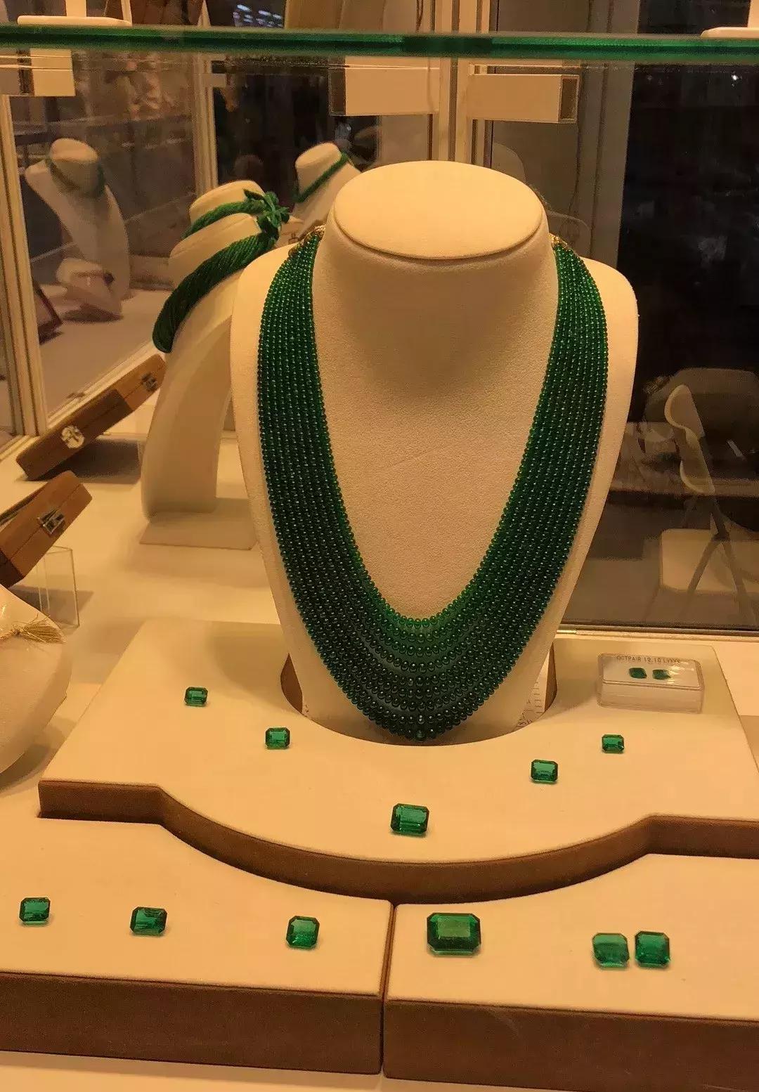 2023香港珠宝展价格,香港国际珠宝展上的顶级托帕石