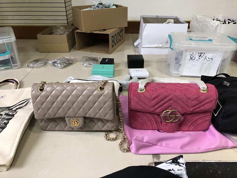警方刚刚查获！苏州人朋友圈代购的爱马仕、Gucci可能是假的……