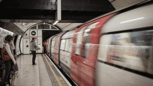 怎么判断商铺是否挣钱,商铺价值怎么判断虚高