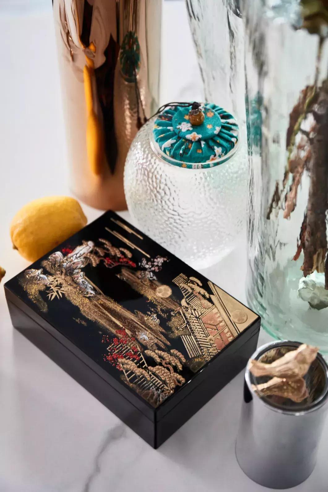 大胆玩“色”，设计也要随性自由