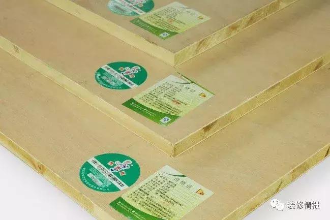 淋浴间吊顶用什么材料,厨卫吊顶用什么材料好