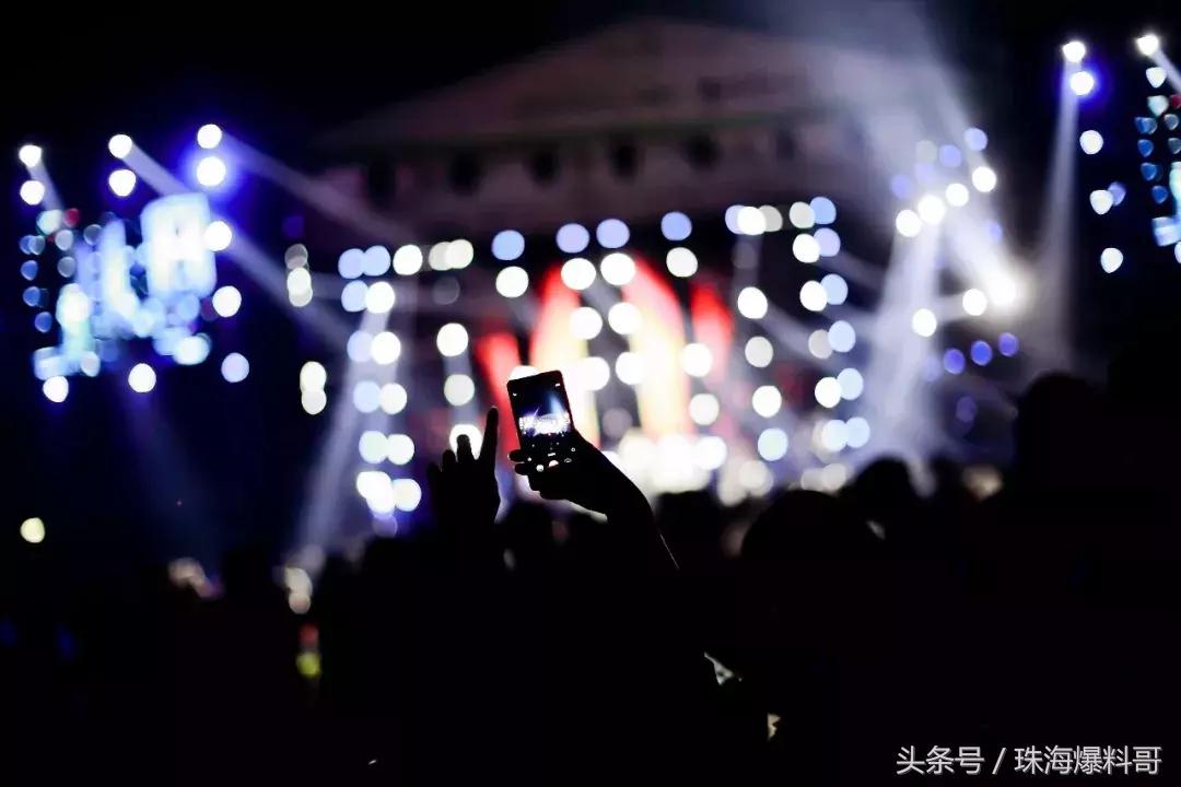 神操作假期,神操作一口气过12个绿灯